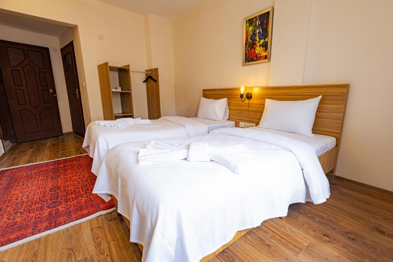 Simre Inn Hotel סאפראנבולו מראה חיצוני תמונה