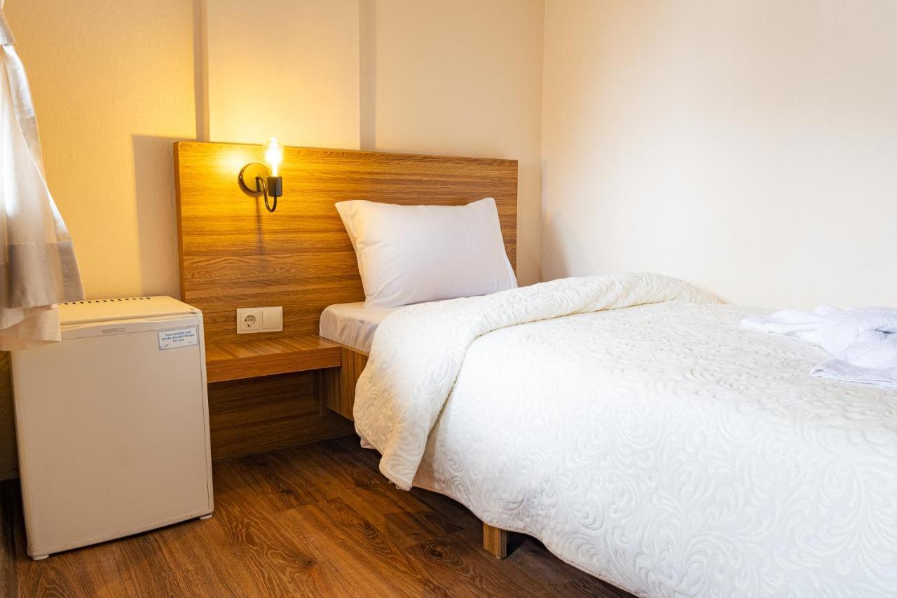 Simre Inn Hotel סאפראנבולו מראה חיצוני תמונה
