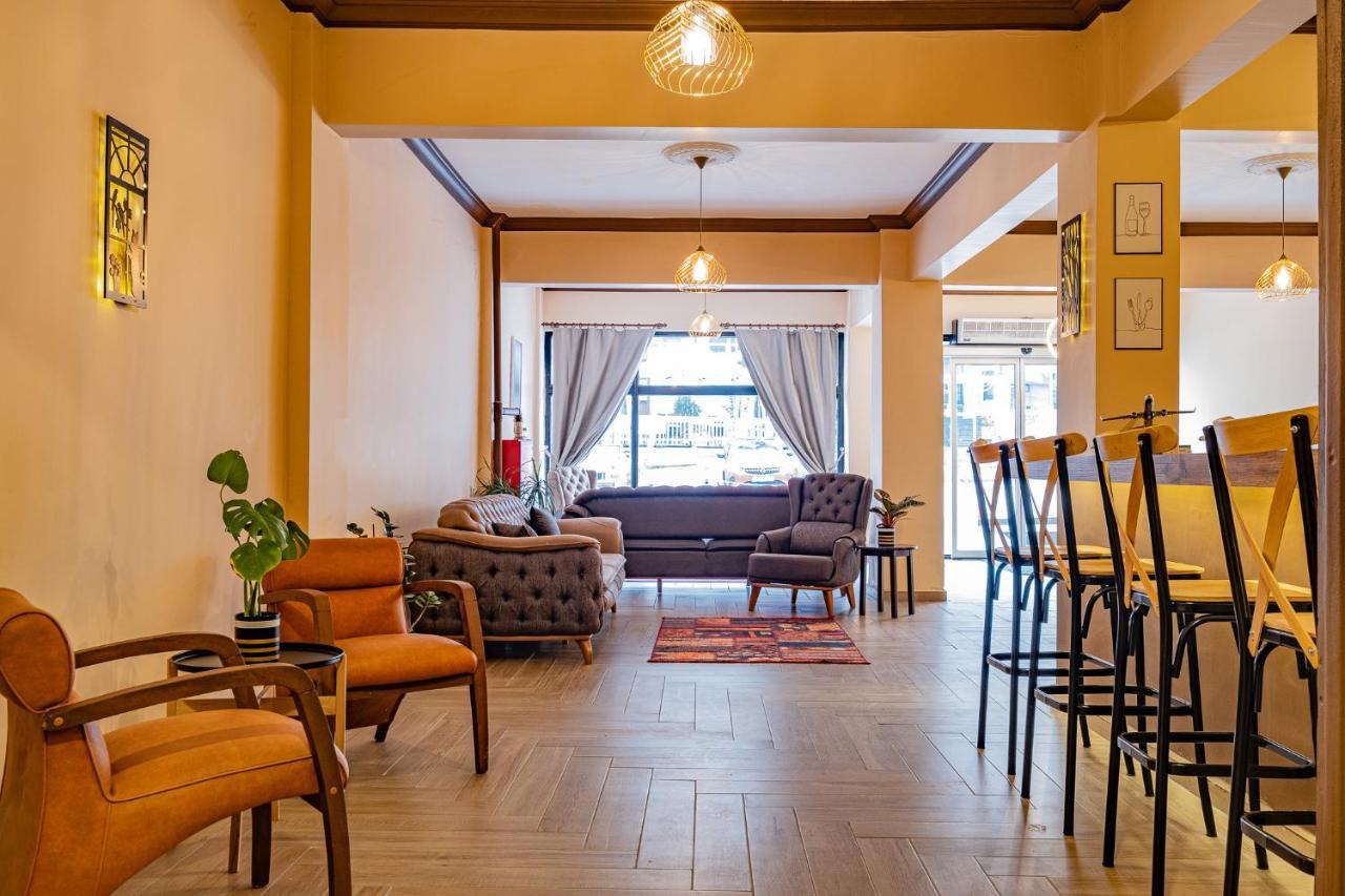 Simre Inn Hotel סאפראנבולו מראה חיצוני תמונה