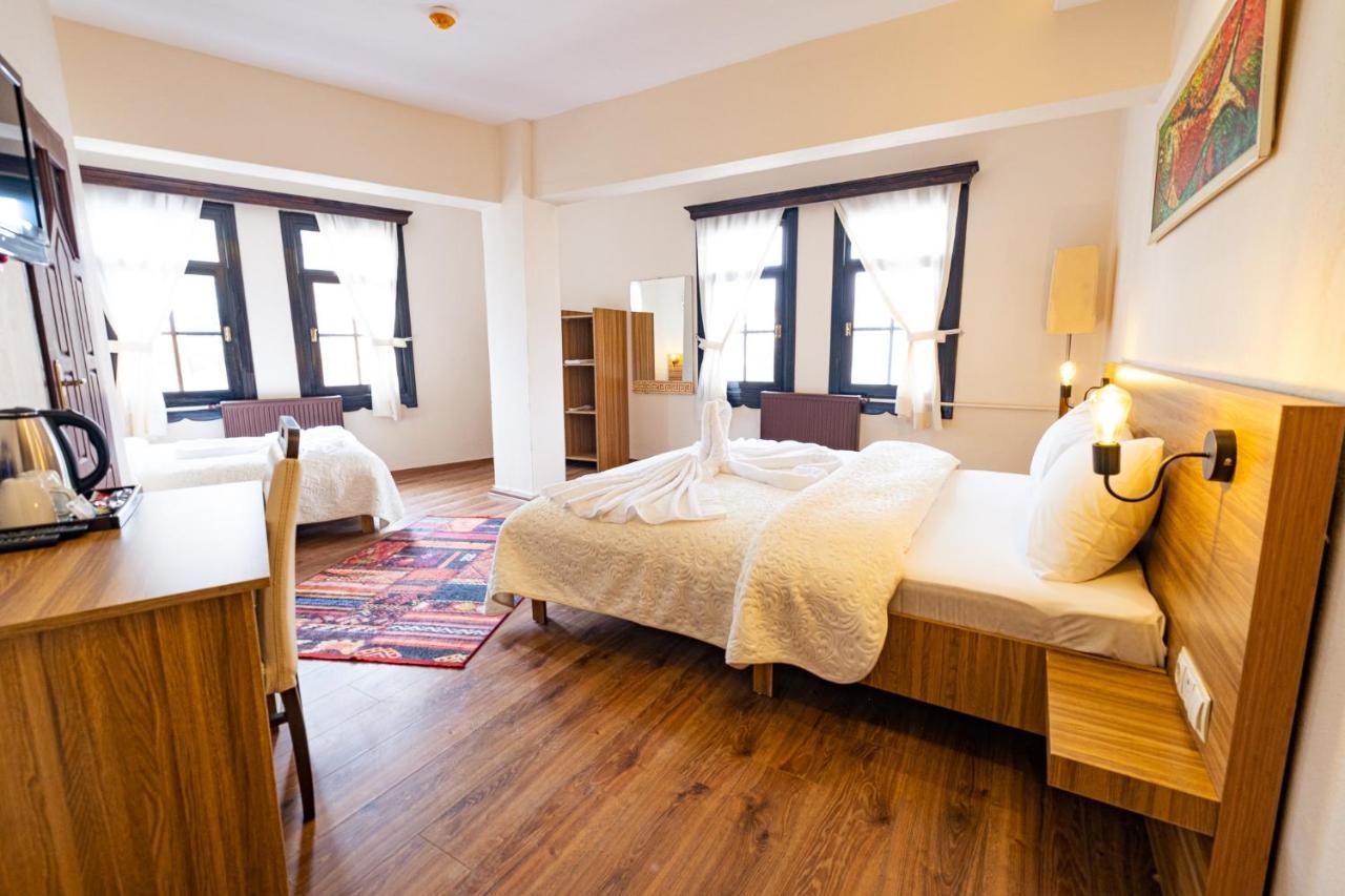 Simre Inn Hotel סאפראנבולו מראה חיצוני תמונה